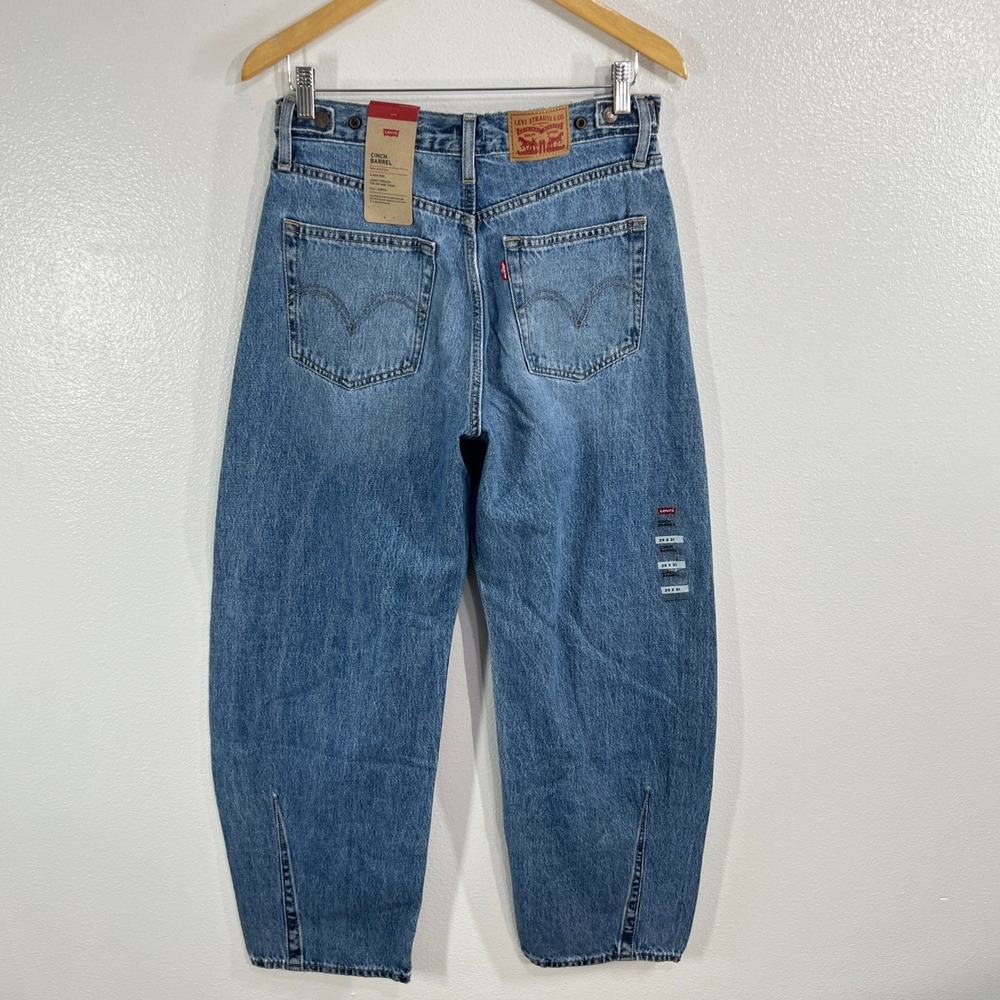 Levi's Cinch Barrel Women's Jeans 29 Light Wash Blue High Rise Wide Leg Relaxed - Picture 3 of 11